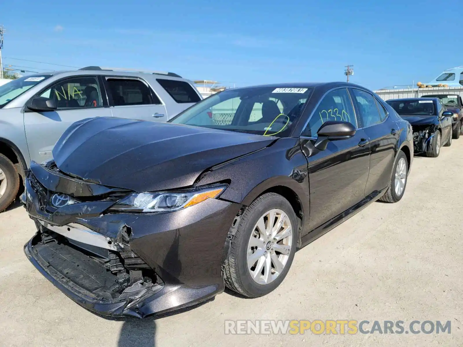 2 Photograph of a damaged car 4T1C11AK4LU891645 TOYOTA CAMRY 2020