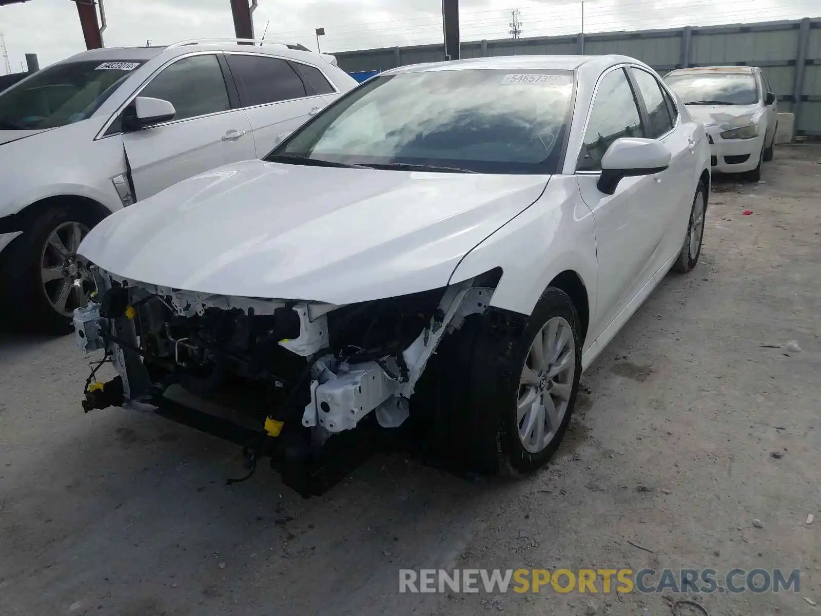 2 Photograph of a damaged car 4T1C11AK4LU906094 TOYOTA CAMRY 2020