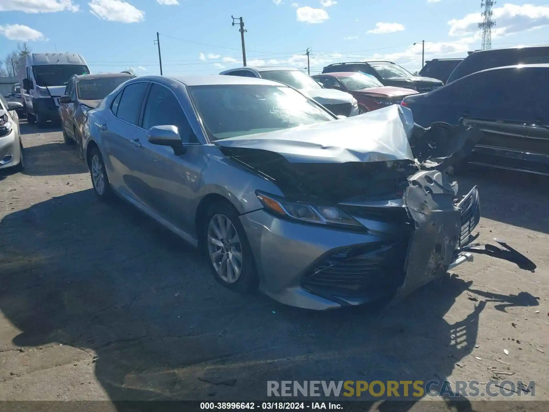 1 Photograph of a damaged car 4T1C11AK4LU906354 TOYOTA CAMRY 2020