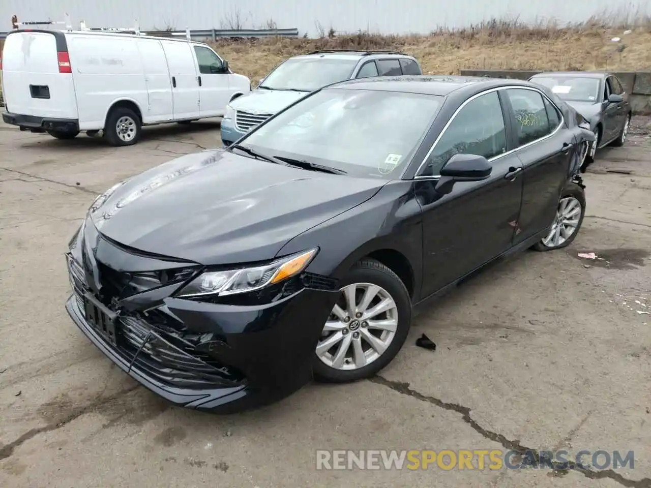 2 Photograph of a damaged car 4T1C11AK4LU908122 TOYOTA CAMRY 2020