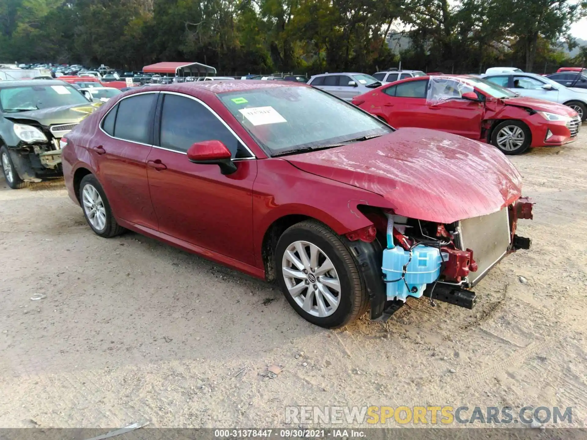 1 Photograph of a damaged car 4T1C11AK4LU909058 TOYOTA CAMRY 2020