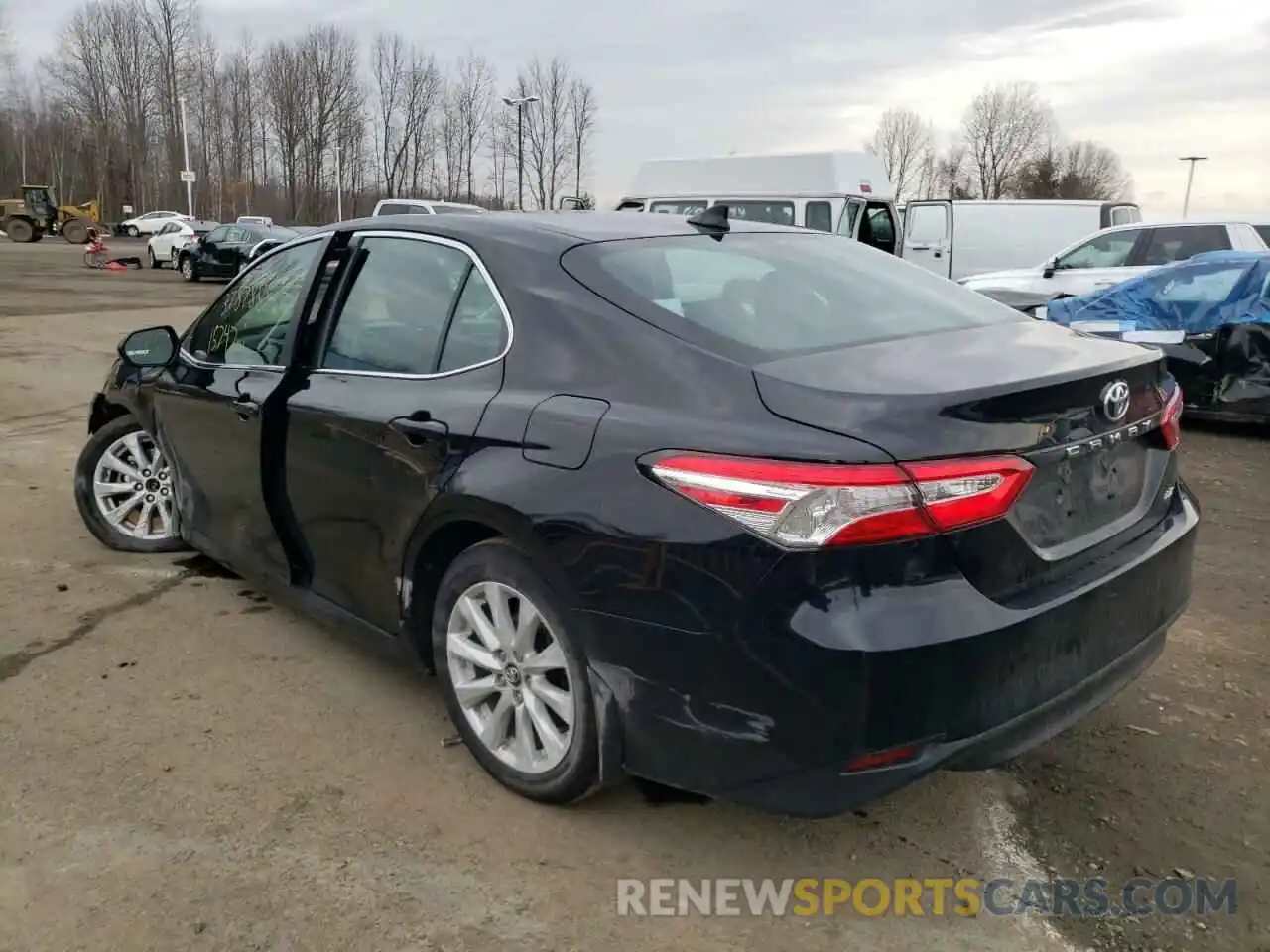 3 Photograph of a damaged car 4T1C11AK4LU910985 TOYOTA CAMRY 2020