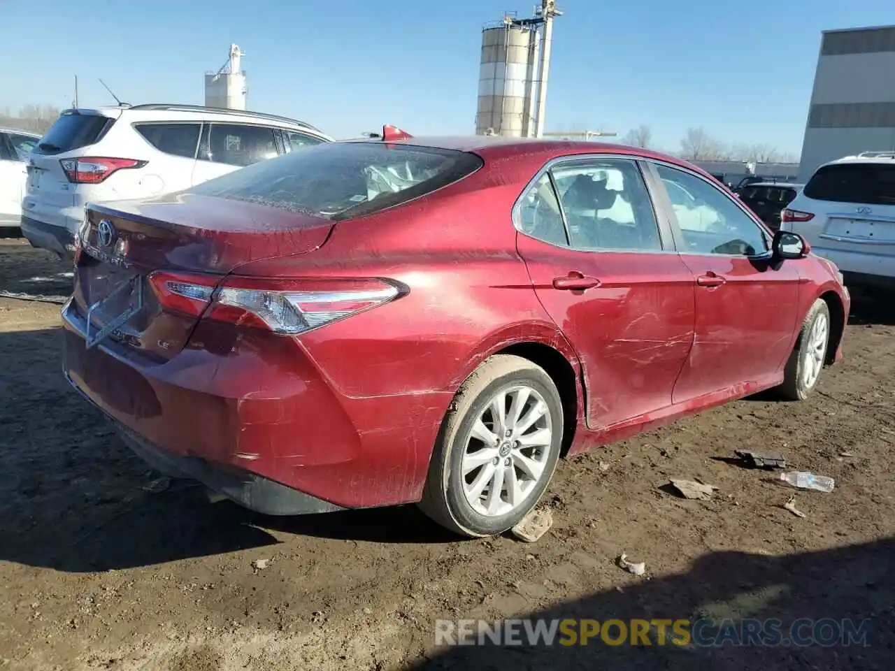 3 Photograph of a damaged car 4T1C11AK4LU911506 TOYOTA CAMRY 2020