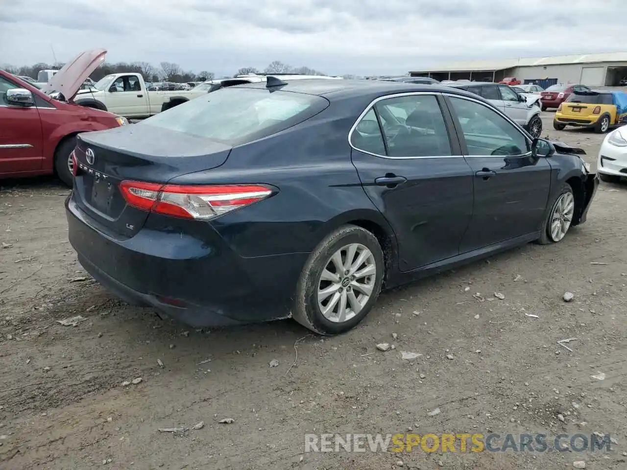 3 Photograph of a damaged car 4T1C11AK4LU913272 TOYOTA CAMRY 2020