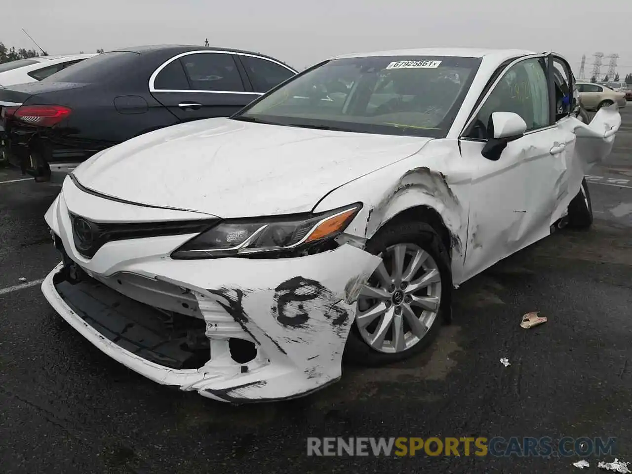 2 Photograph of a damaged car 4T1C11AK4LU916463 TOYOTA CAMRY 2020