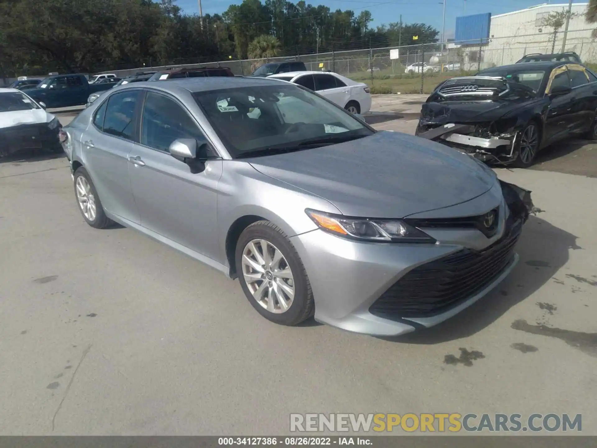 1 Photograph of a damaged car 4T1C11AK4LU917256 TOYOTA CAMRY 2020