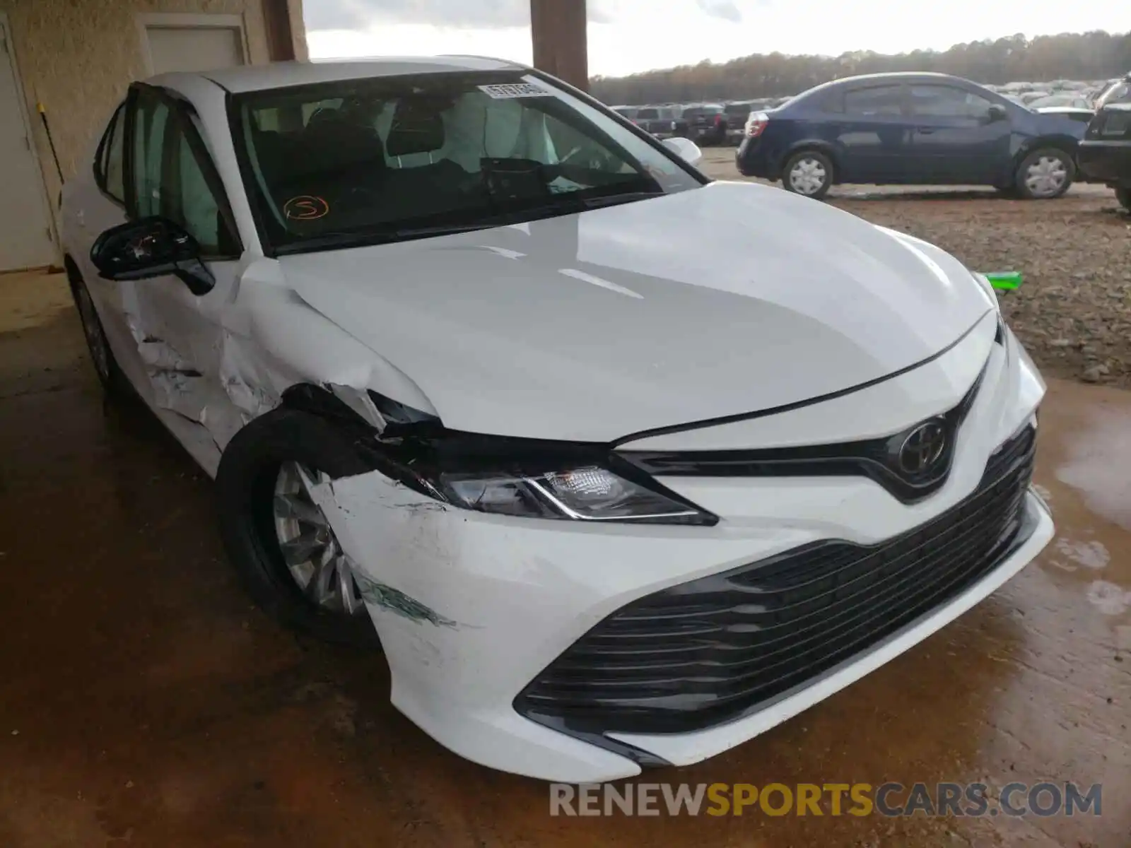 1 Photograph of a damaged car 4T1C11AK4LU919976 TOYOTA CAMRY 2020