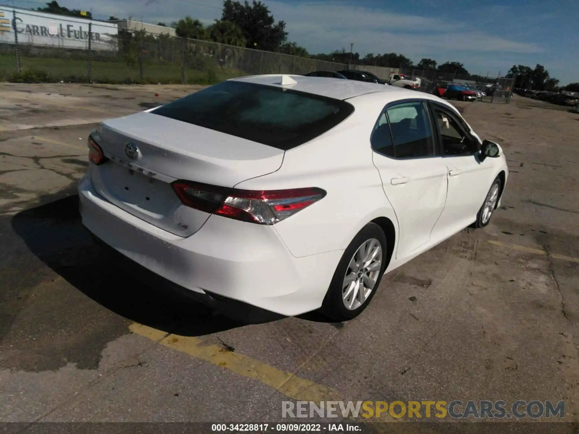 4 Photograph of a damaged car 4T1C11AK4LU921730 TOYOTA CAMRY 2020