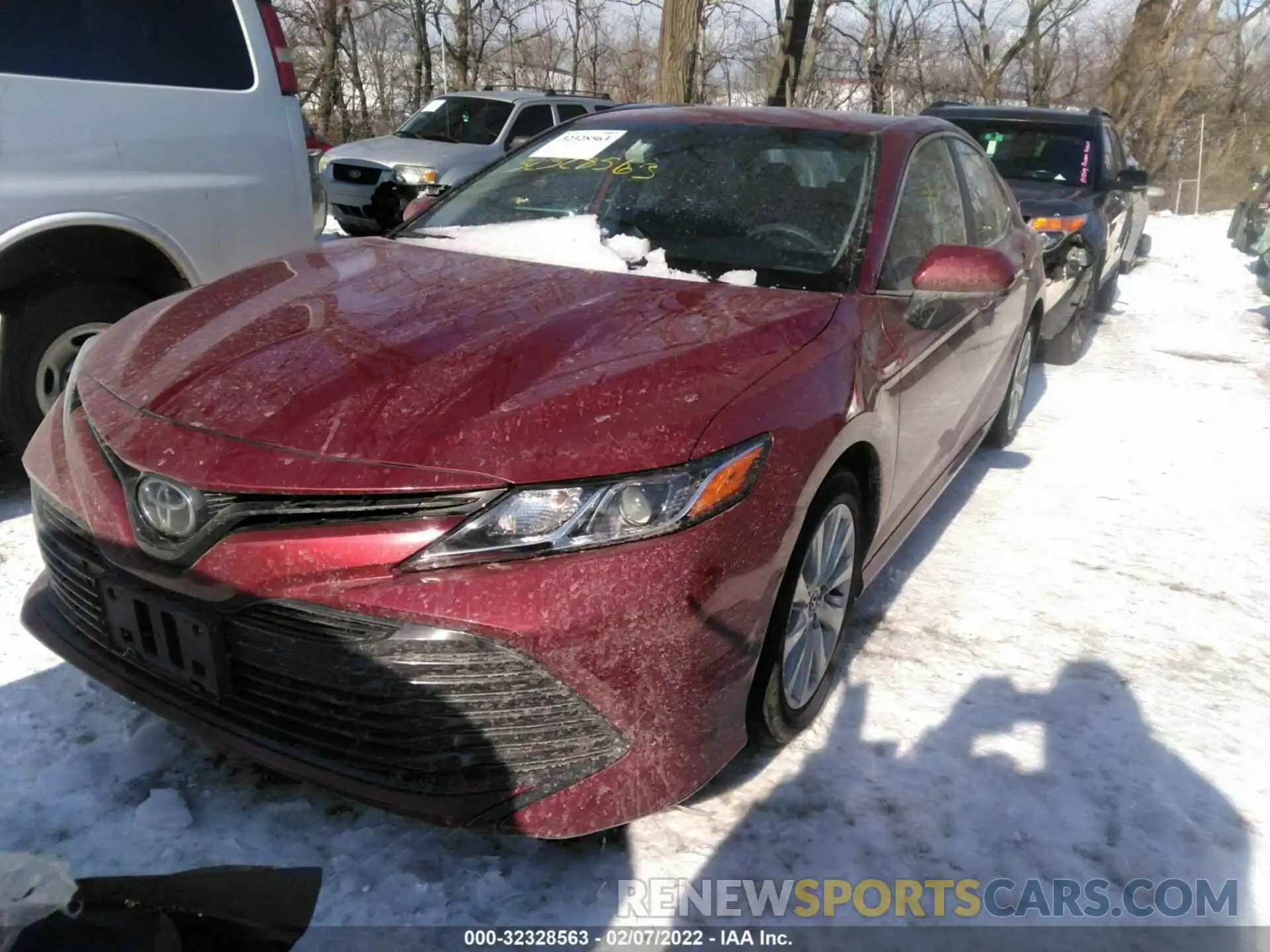 2 Photograph of a damaged car 4T1C11AK4LU926801 TOYOTA CAMRY 2020