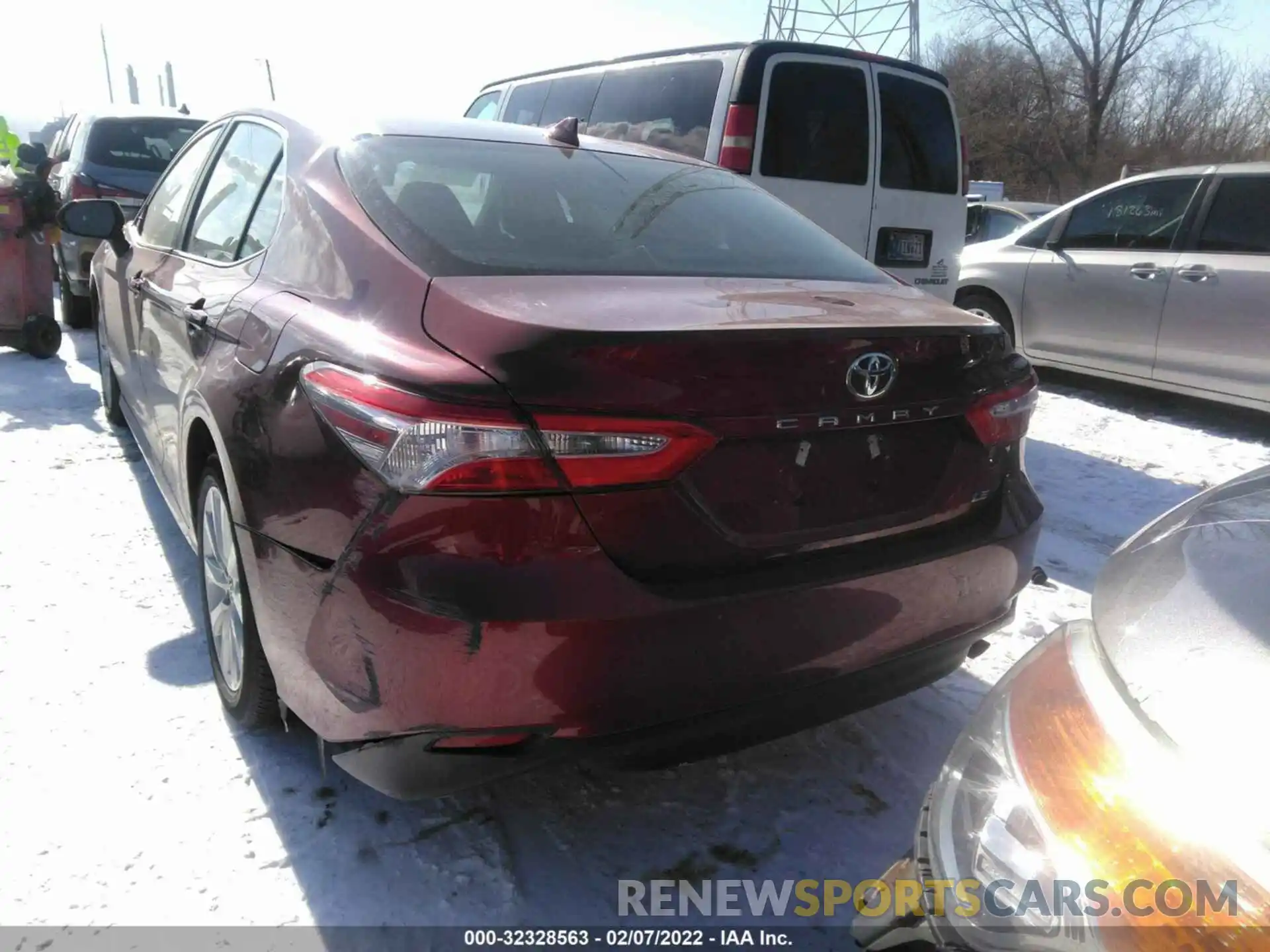 3 Photograph of a damaged car 4T1C11AK4LU926801 TOYOTA CAMRY 2020