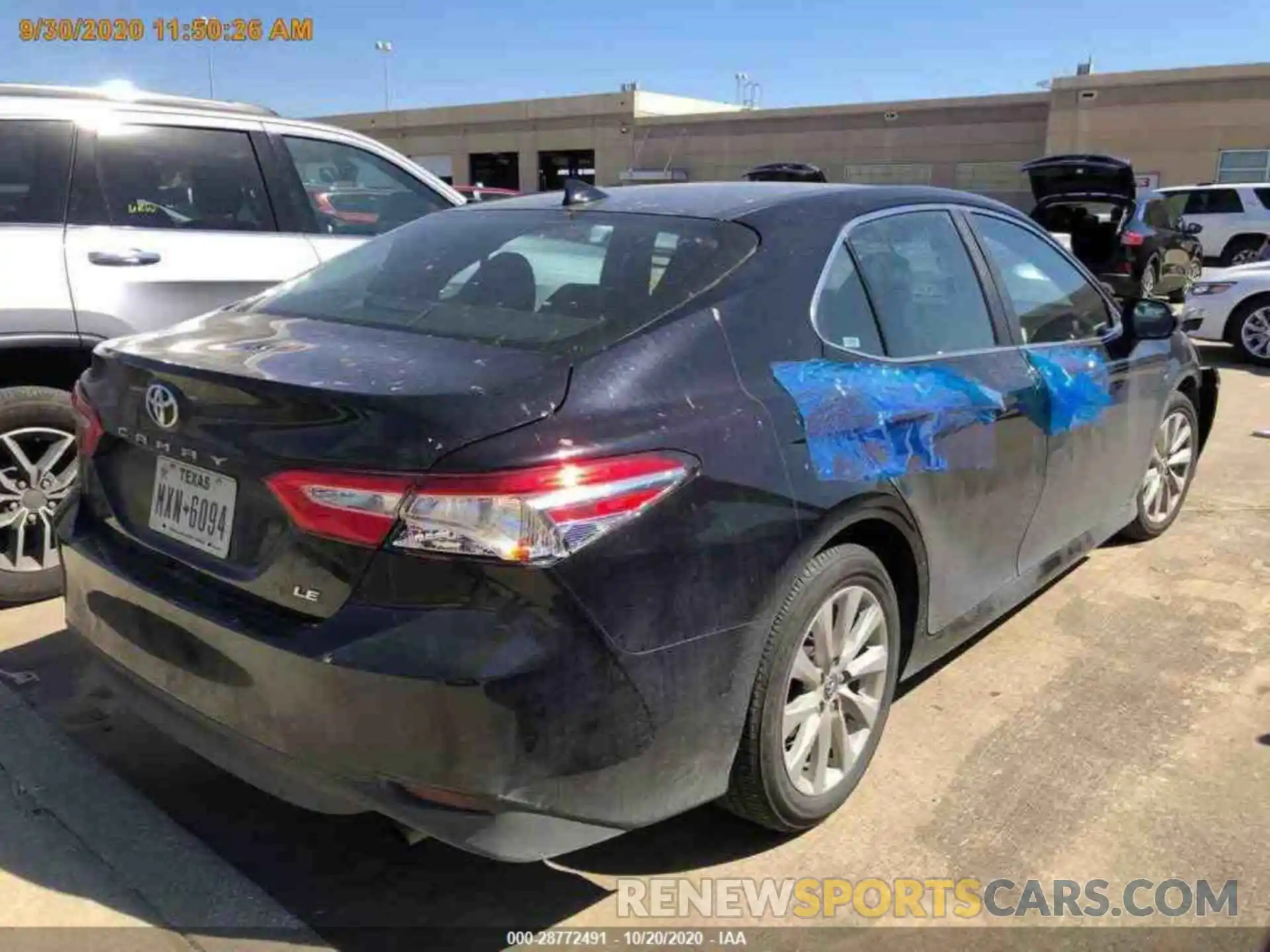 16 Photograph of a damaged car 4T1C11AK4LU927222 TOYOTA CAMRY 2020