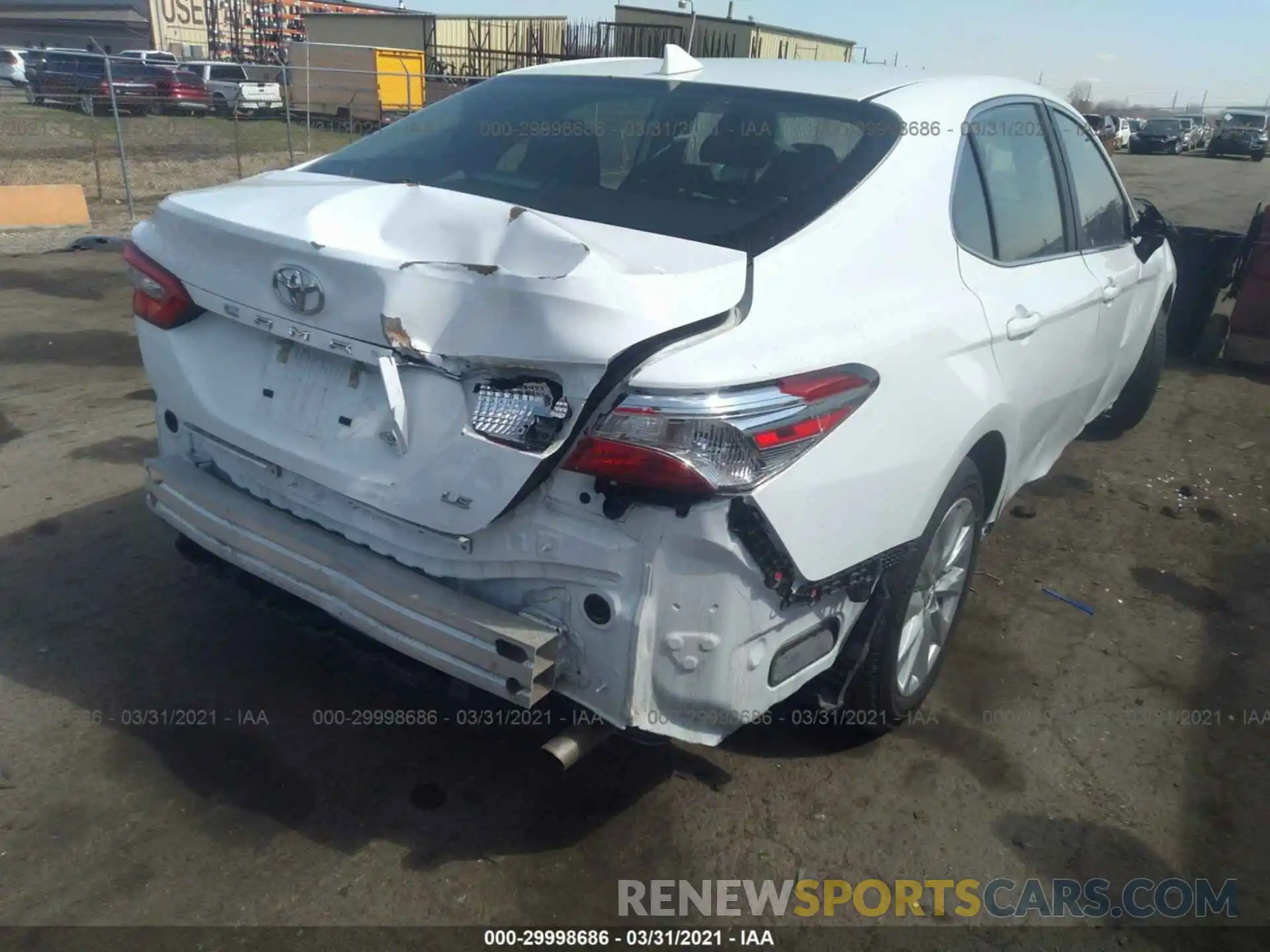 6 Photograph of a damaged car 4T1C11AK4LU927530 TOYOTA CAMRY 2020