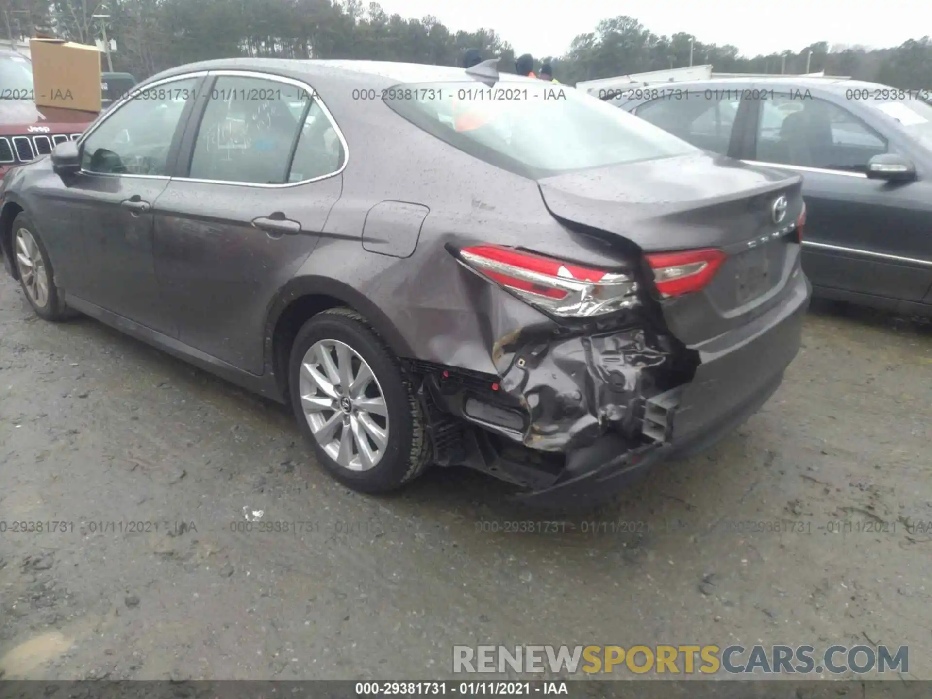 6 Photograph of a damaged car 4T1C11AK4LU930914 TOYOTA CAMRY 2020