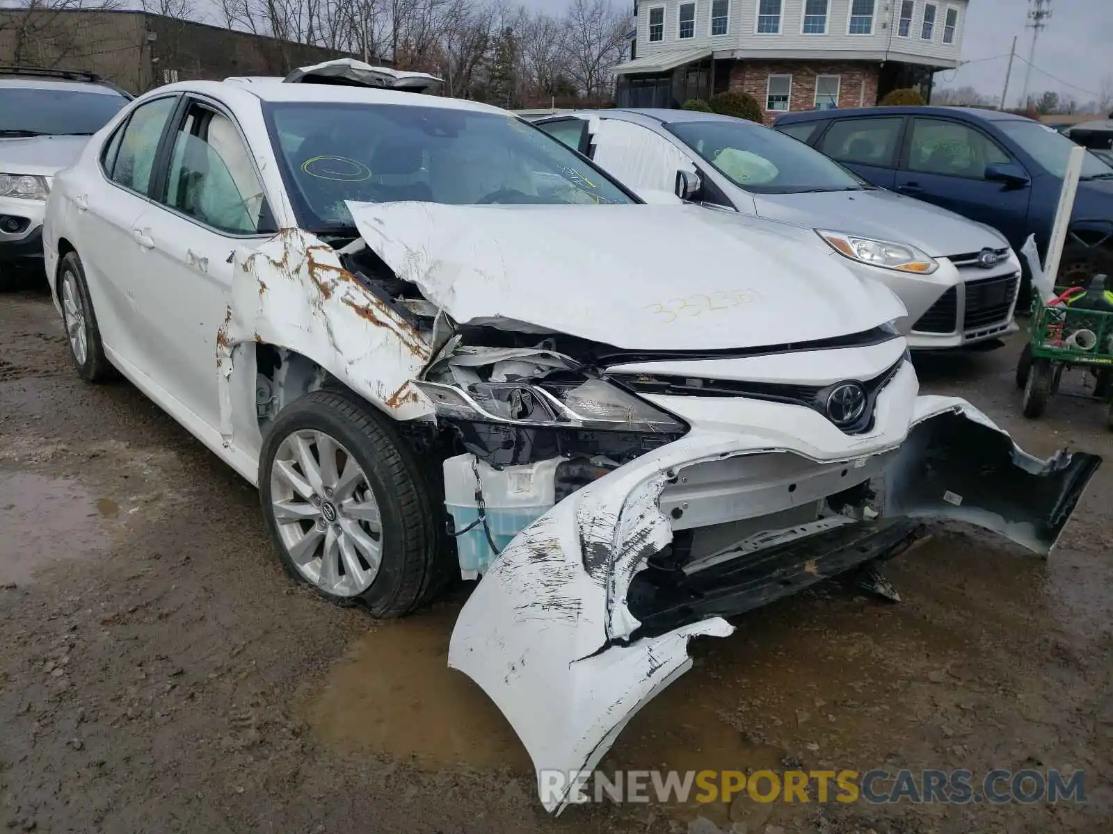 1 Photograph of a damaged car 4T1C11AK4LU932131 TOYOTA CAMRY 2020