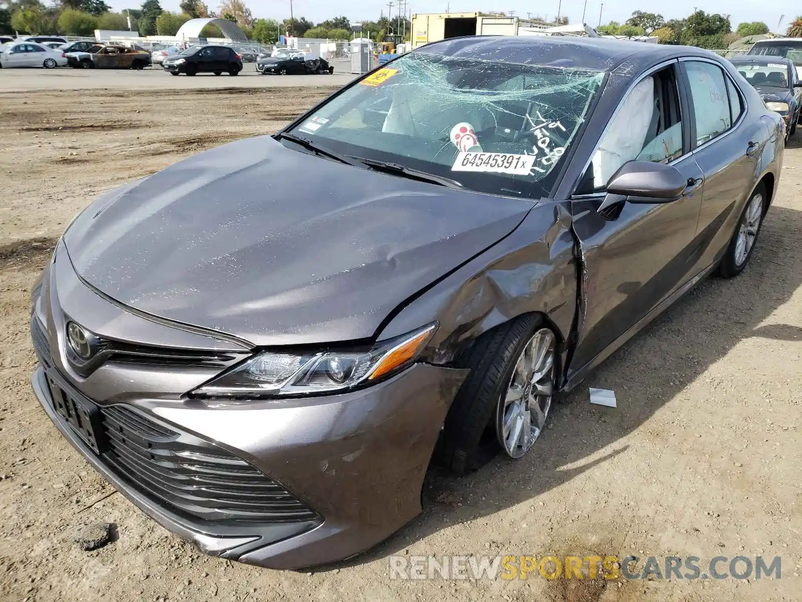 2 Photograph of a damaged car 4T1C11AK4LU934705 TOYOTA CAMRY 2020