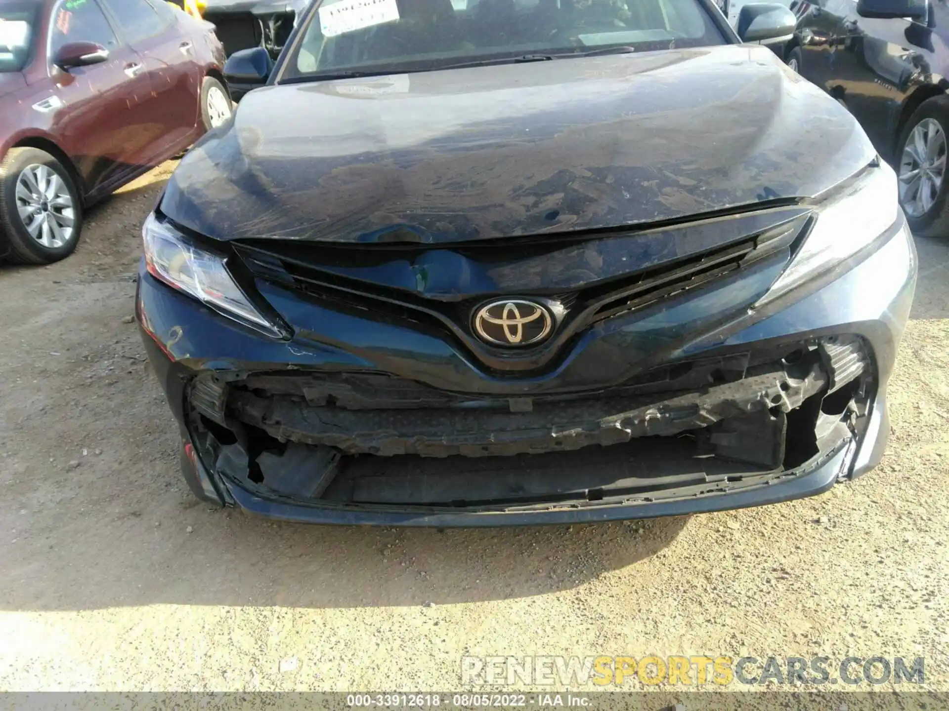 6 Photograph of a damaged car 4T1C11AK4LU946806 TOYOTA CAMRY 2020