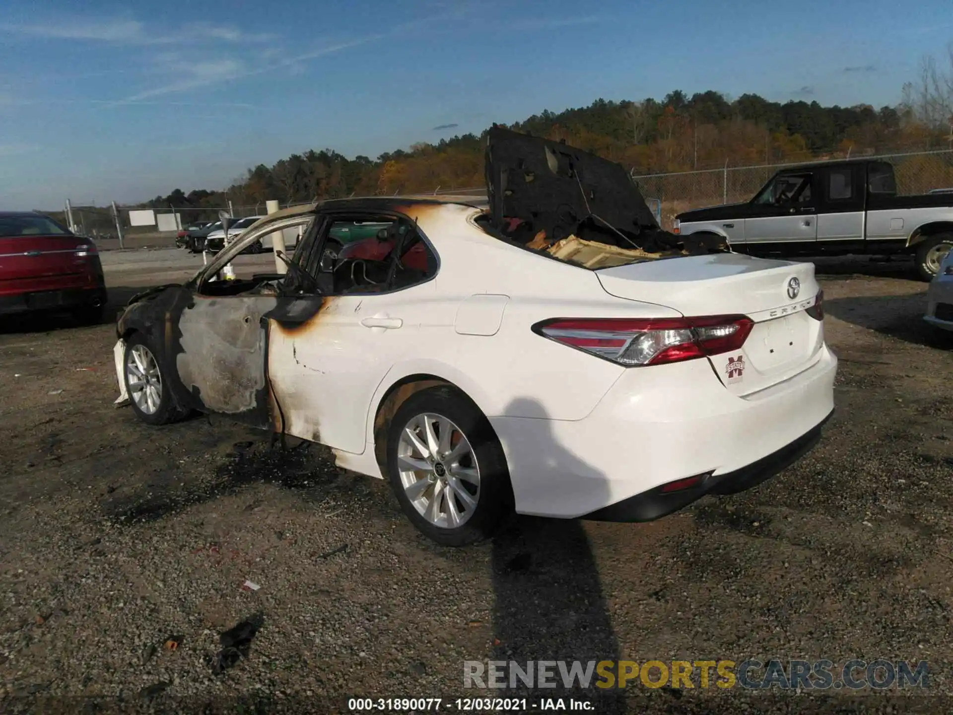 3 Photograph of a damaged car 4T1C11AK4LU951682 TOYOTA CAMRY 2020