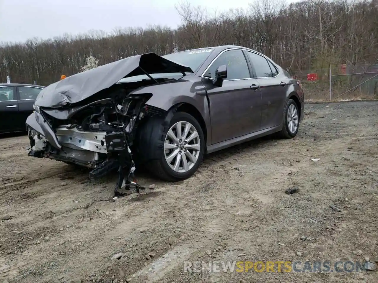 2 Photograph of a damaged car 4T1C11AK4LU952492 TOYOTA CAMRY 2020