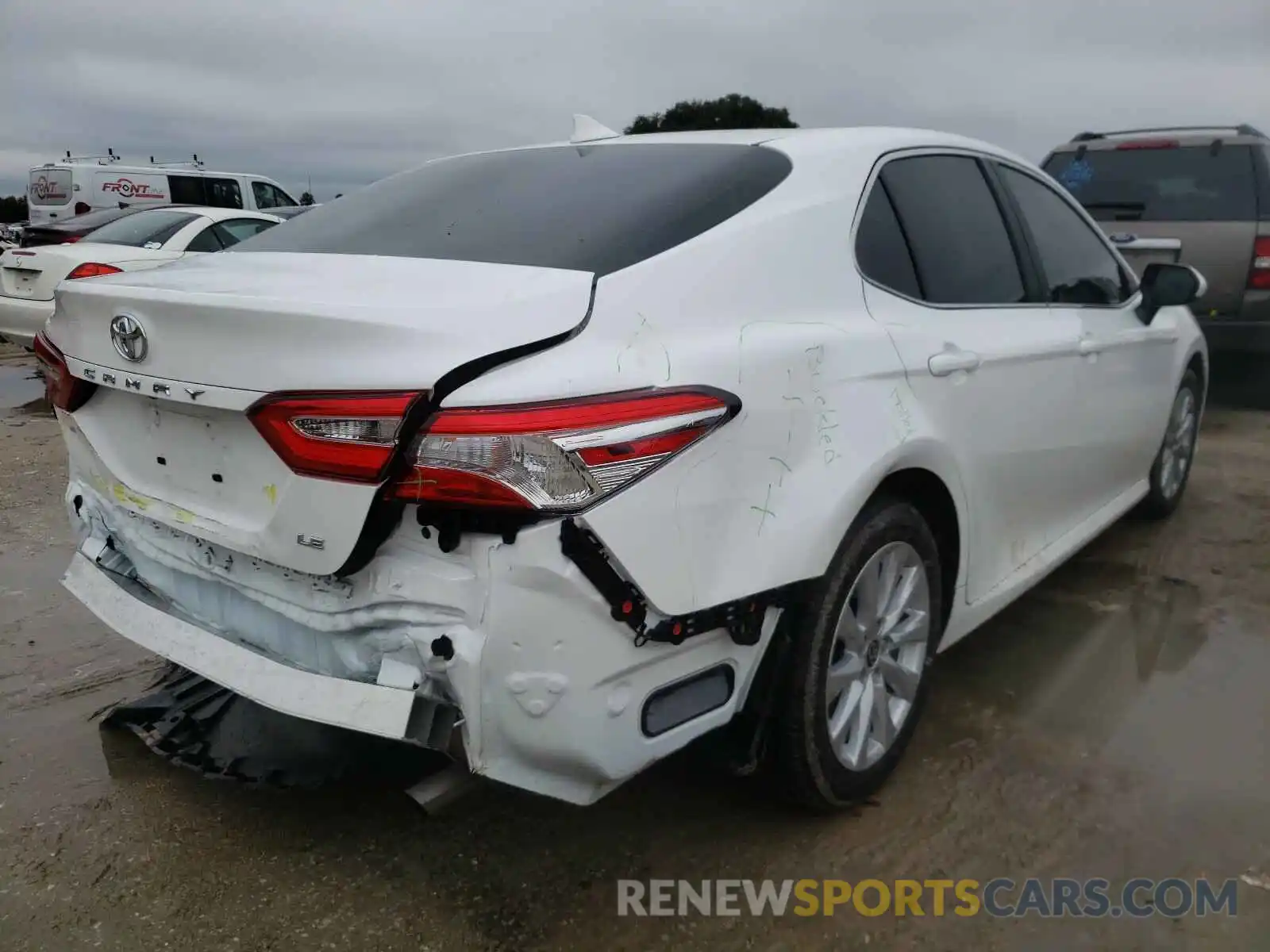 4 Photograph of a damaged car 4T1C11AK4LU971298 TOYOTA CAMRY 2020