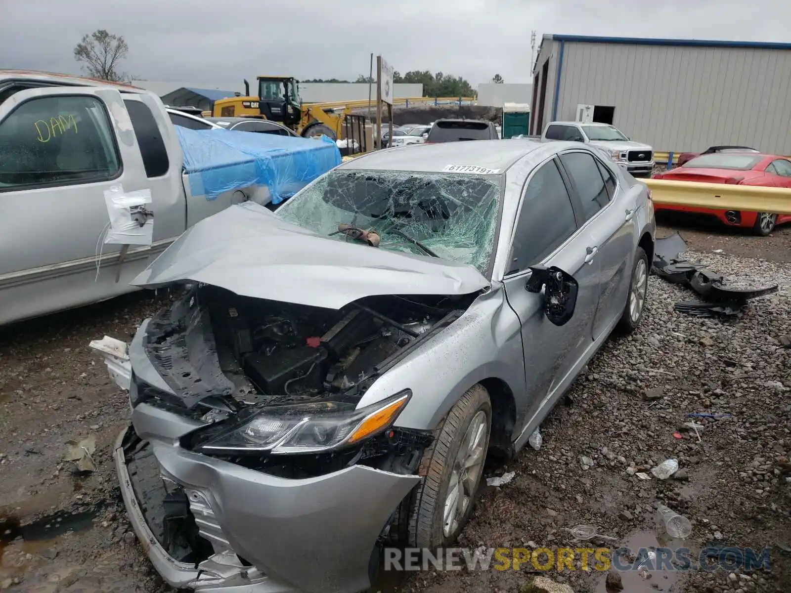 2 Photograph of a damaged car 4T1C11AK4LU985735 TOYOTA CAMRY 2020