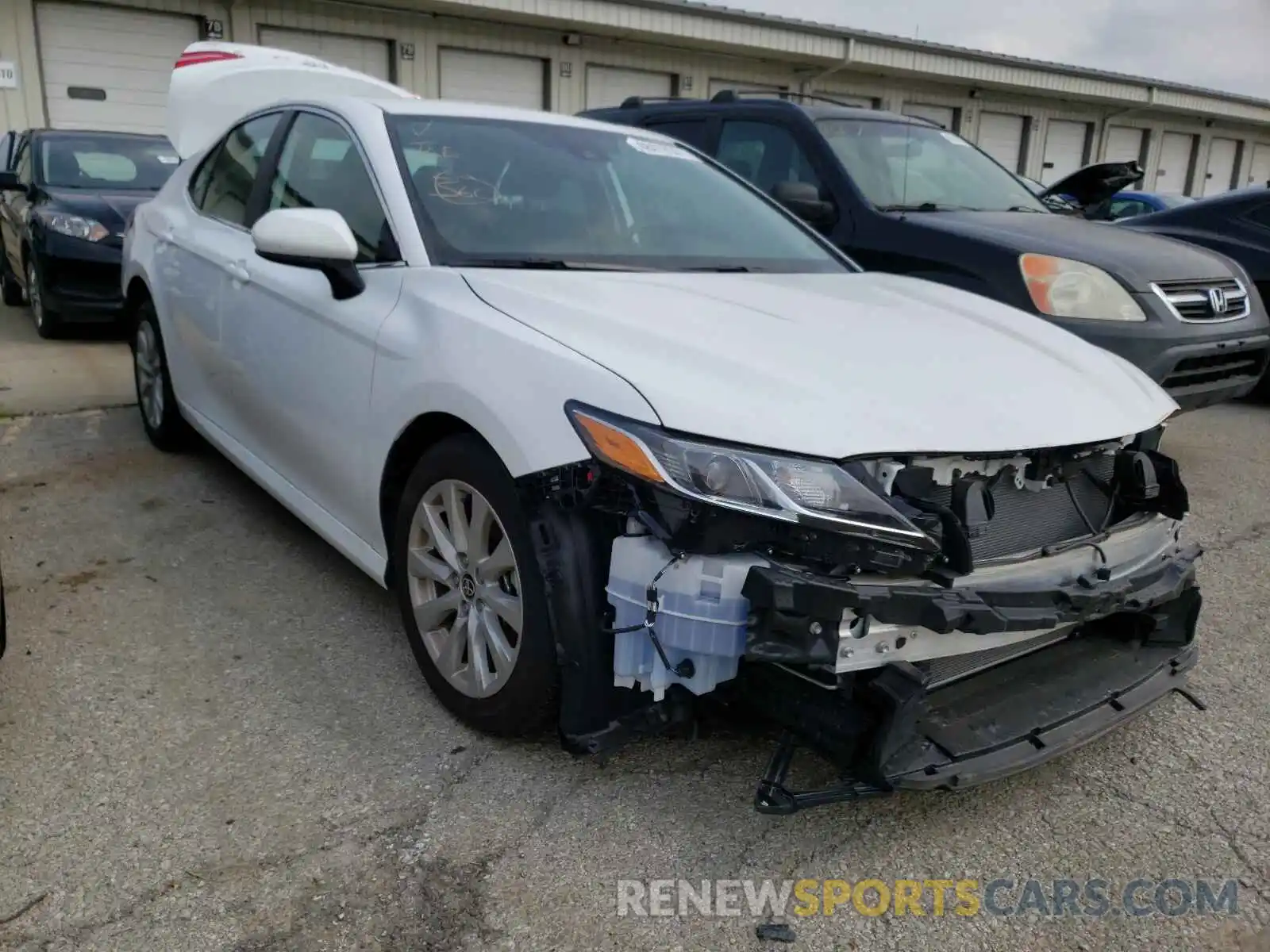 1 Photograph of a damaged car 4T1C11AK4LU990580 TOYOTA CAMRY 2020