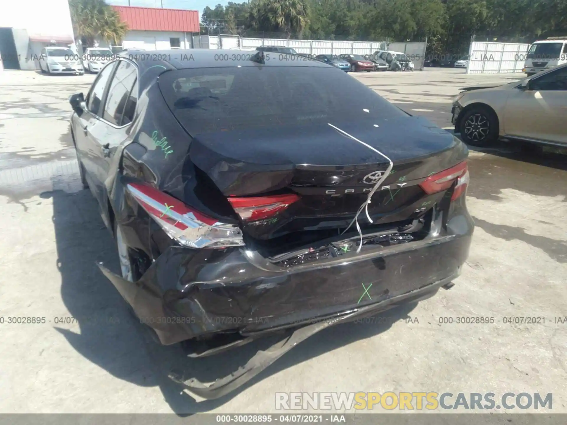 6 Фотография поврежденного автомобиля 4T1C11AK4LU994953 TOYOTA CAMRY 2020