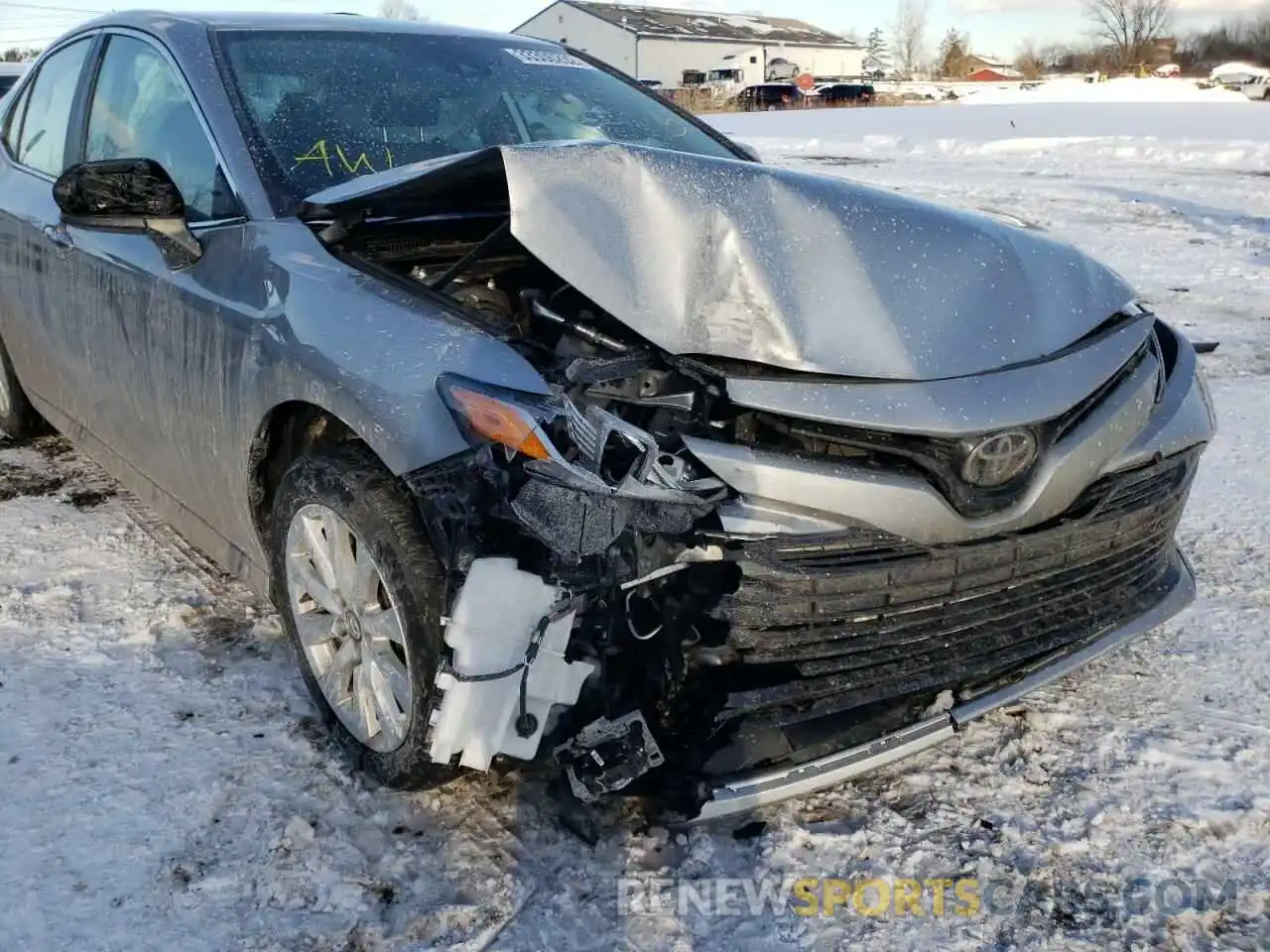 9 Photograph of a damaged car 4T1C11AK5LU309990 TOYOTA CAMRY 2020