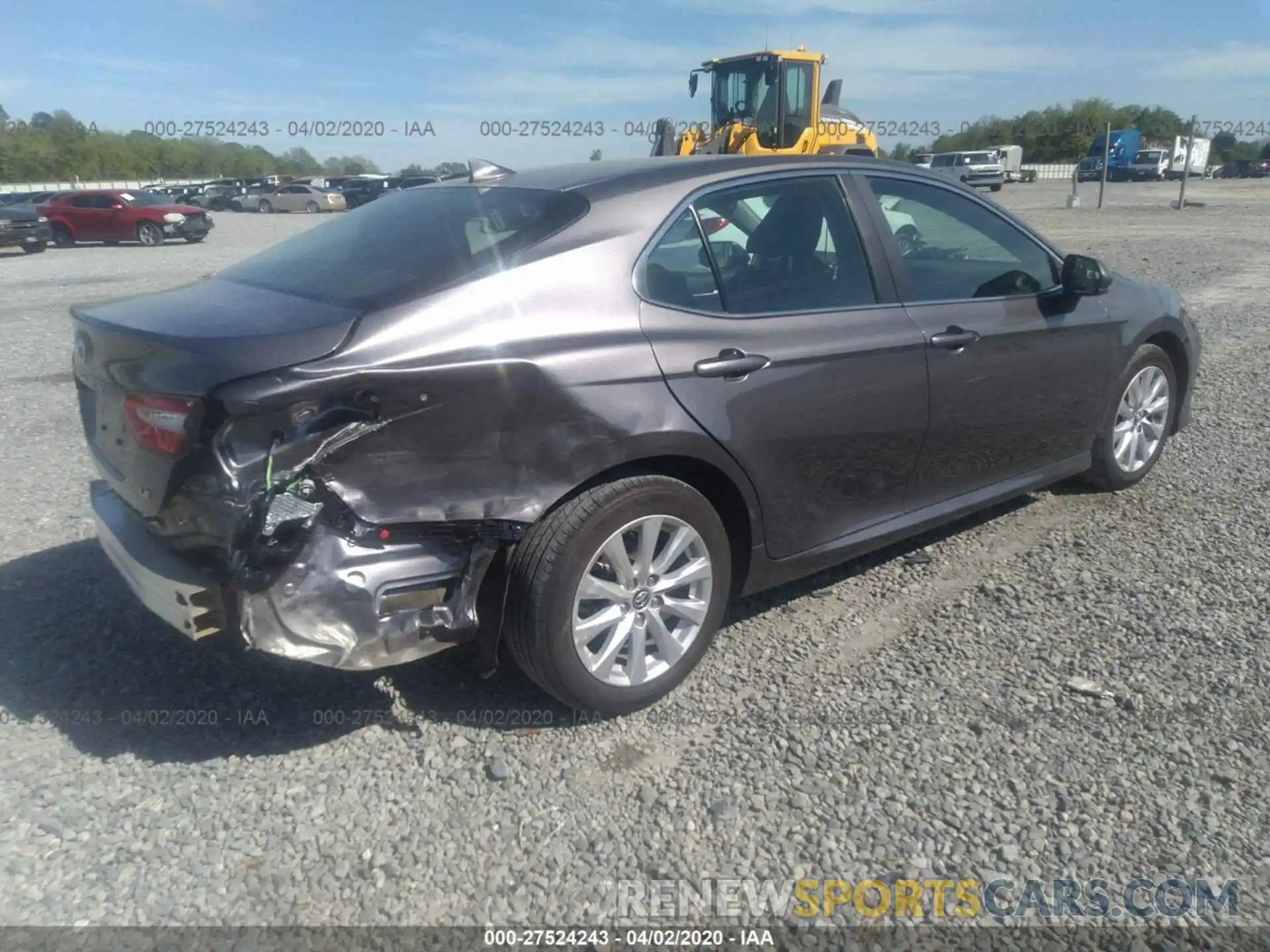 4 Photograph of a damaged car 4T1C11AK5LU314882 TOYOTA CAMRY 2020