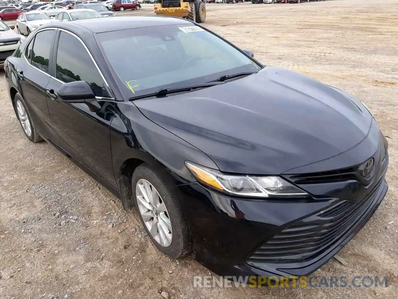 1 Photograph of a damaged car 4T1C11AK5LU325803 TOYOTA CAMRY 2020