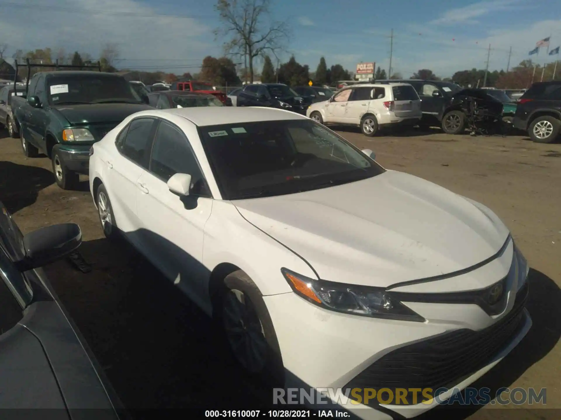 1 Photograph of a damaged car 4T1C11AK5LU337949 TOYOTA CAMRY 2020