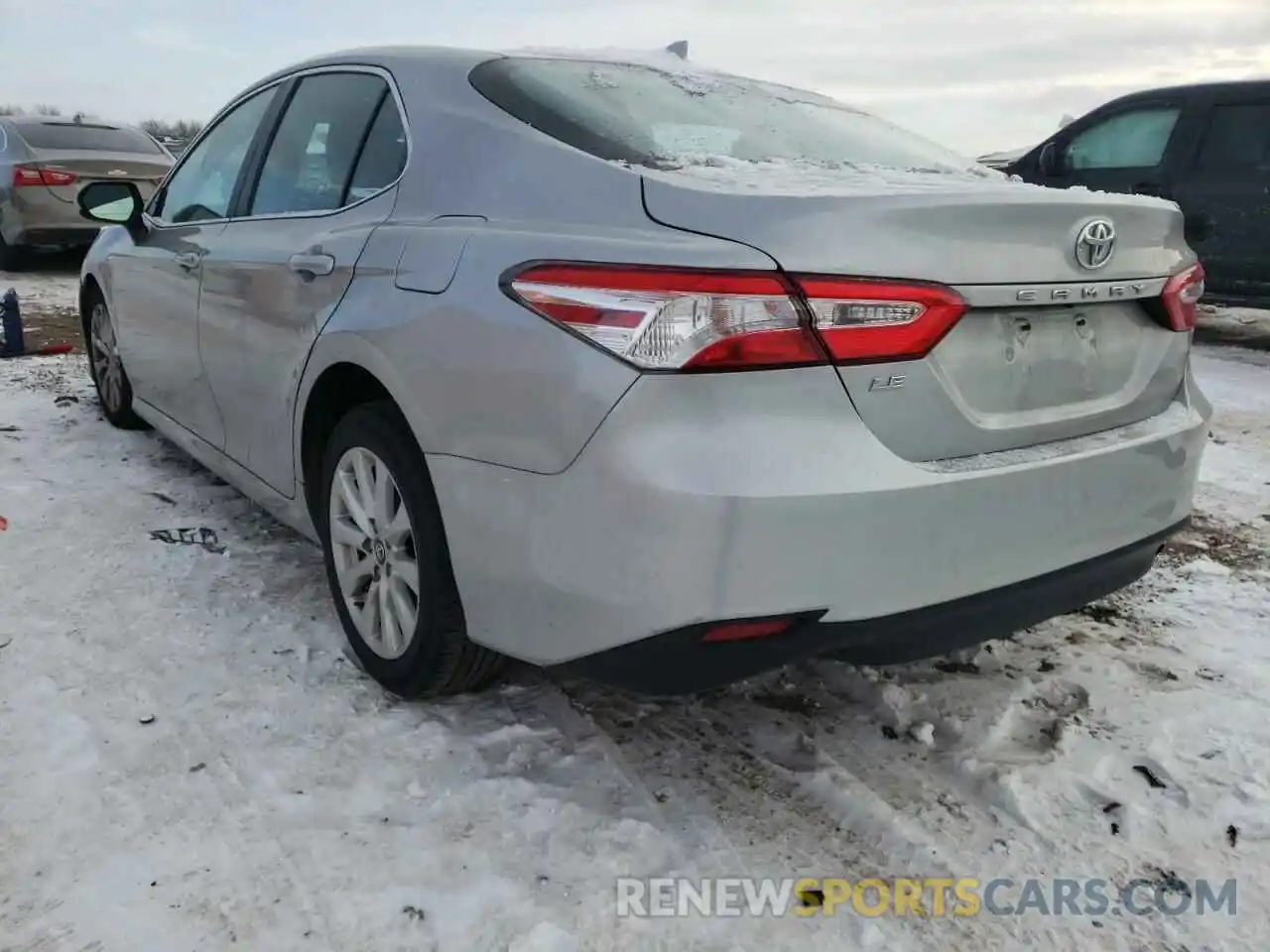 3 Photograph of a damaged car 4T1C11AK5LU344528 TOYOTA CAMRY 2020