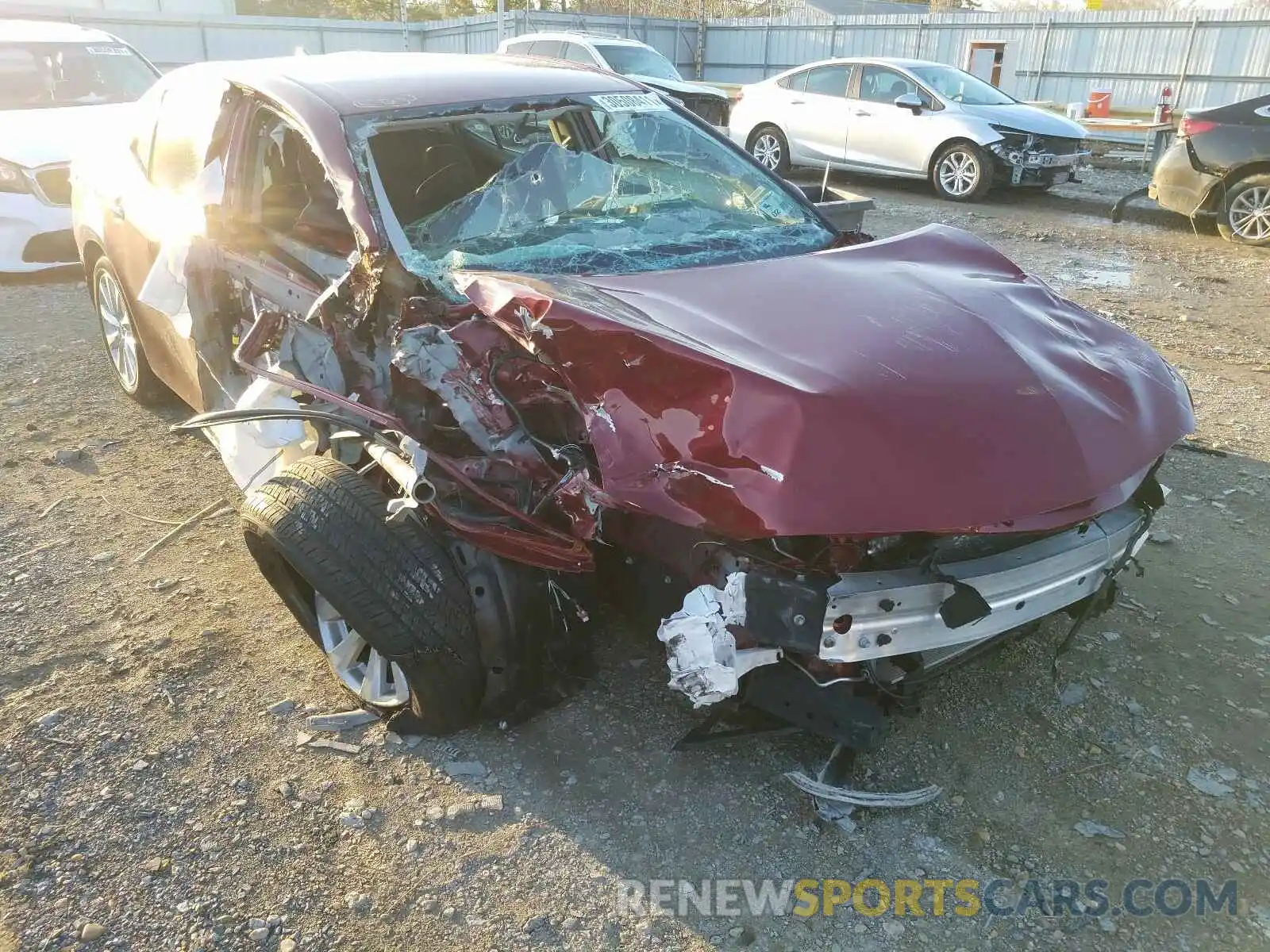 1 Photograph of a damaged car 4T1C11AK5LU345470 TOYOTA CAMRY 2020