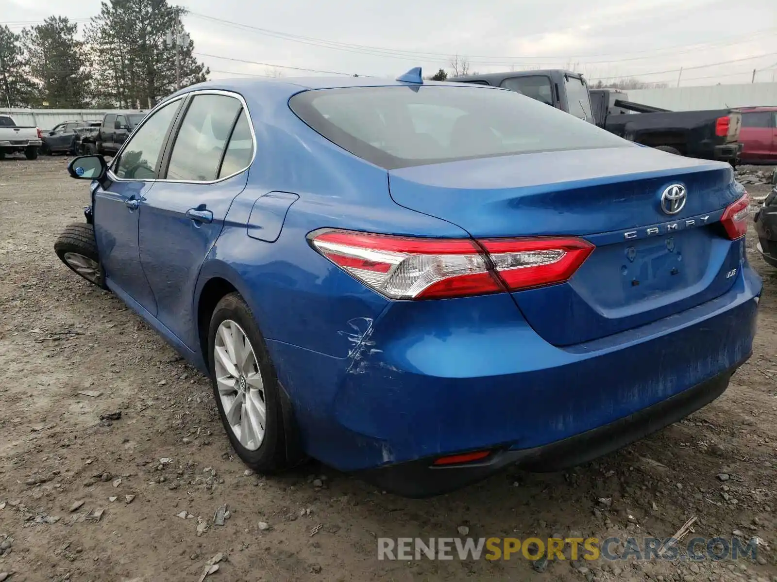 3 Photograph of a damaged car 4T1C11AK5LU346232 TOYOTA CAMRY 2020