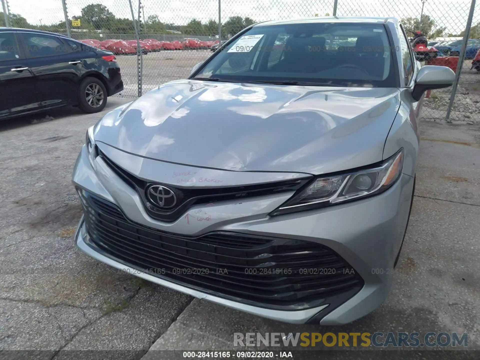 6 Photograph of a damaged car 4T1C11AK5LU347574 TOYOTA CAMRY 2020