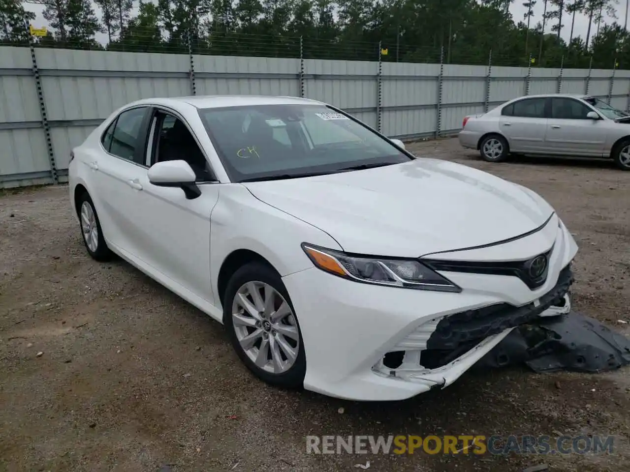 1 Photograph of a damaged car 4T1C11AK5LU347722 TOYOTA CAMRY 2020