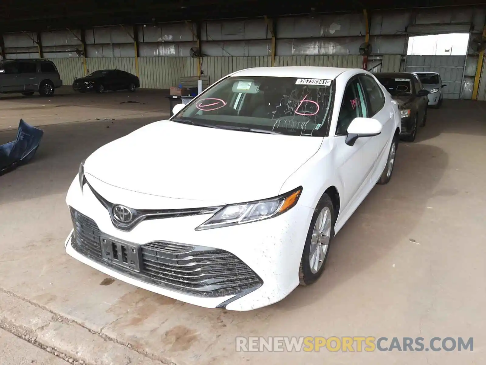 2 Photograph of a damaged car 4T1C11AK5LU360101 TOYOTA CAMRY 2020