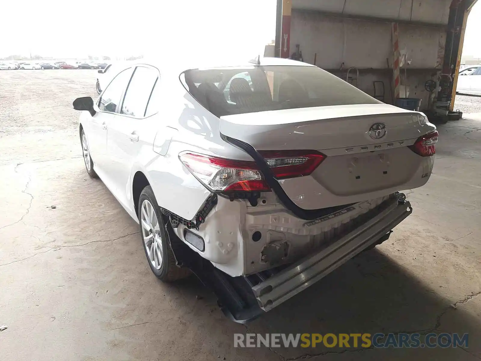 3 Photograph of a damaged car 4T1C11AK5LU360101 TOYOTA CAMRY 2020