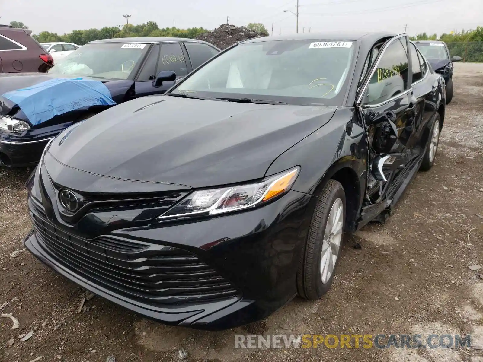 2 Photograph of a damaged car 4T1C11AK5LU366996 TOYOTA CAMRY 2020