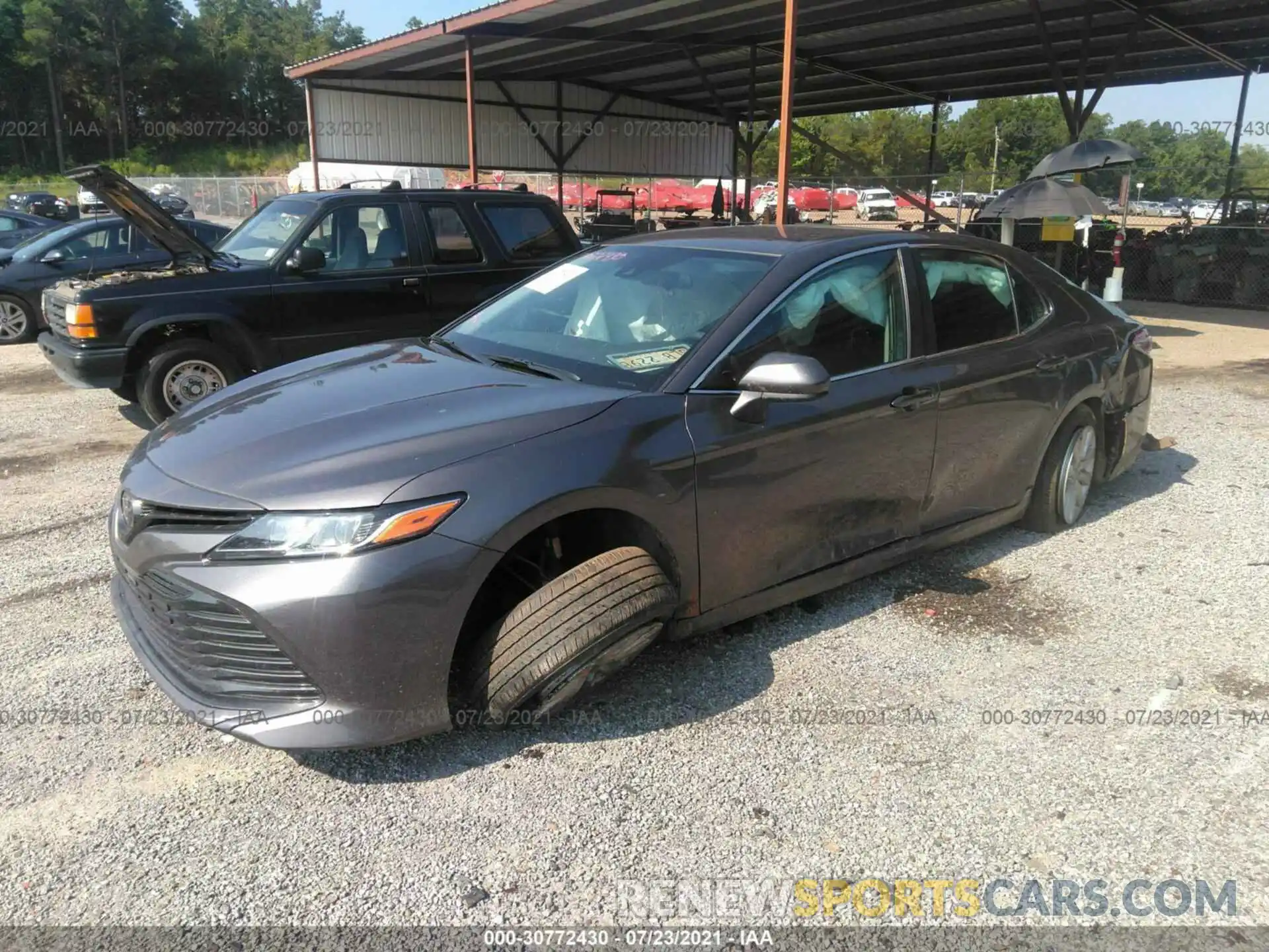 2 Photograph of a damaged car 4T1C11AK5LU383572 TOYOTA CAMRY 2020