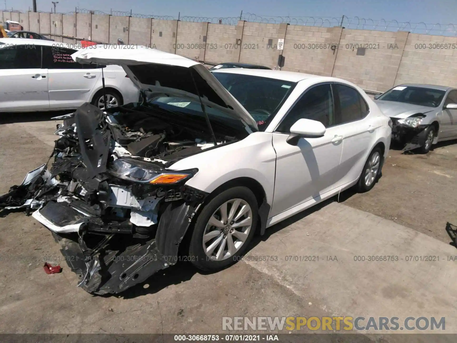 2 Photograph of a damaged car 4T1C11AK5LU394572 TOYOTA CAMRY 2020