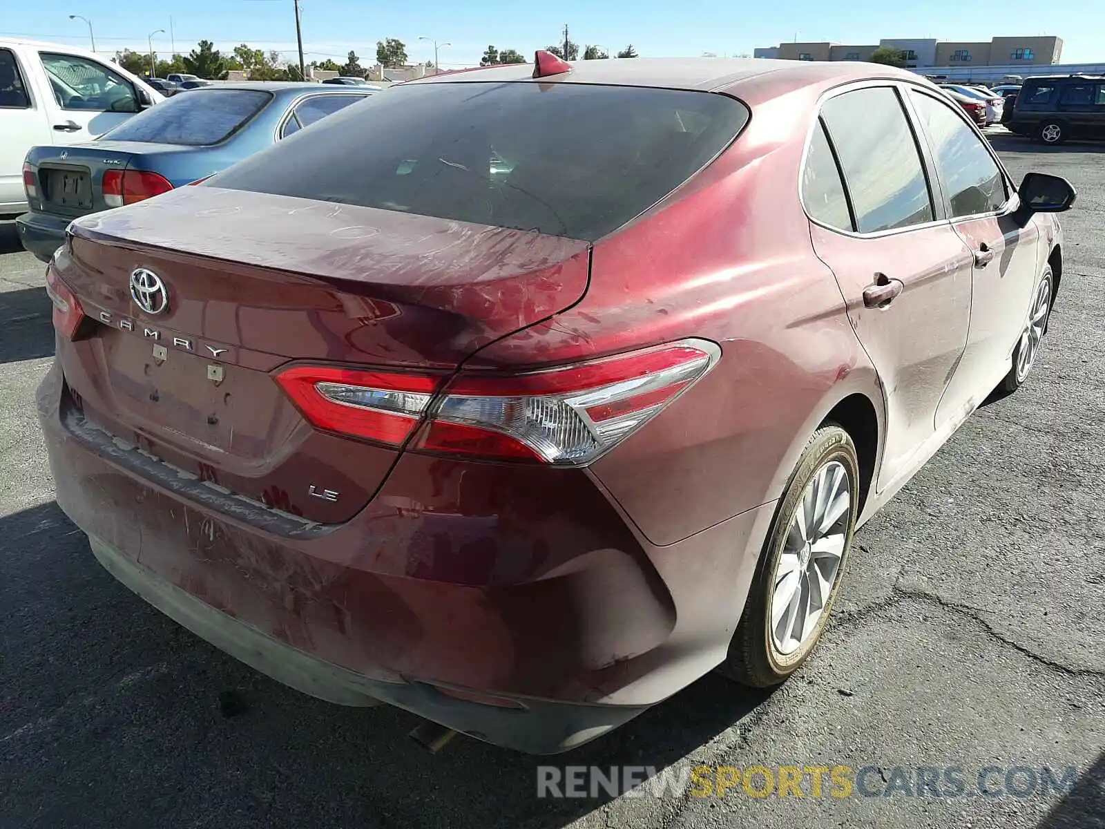 4 Photograph of a damaged car 4T1C11AK5LU500390 TOYOTA CAMRY 2020