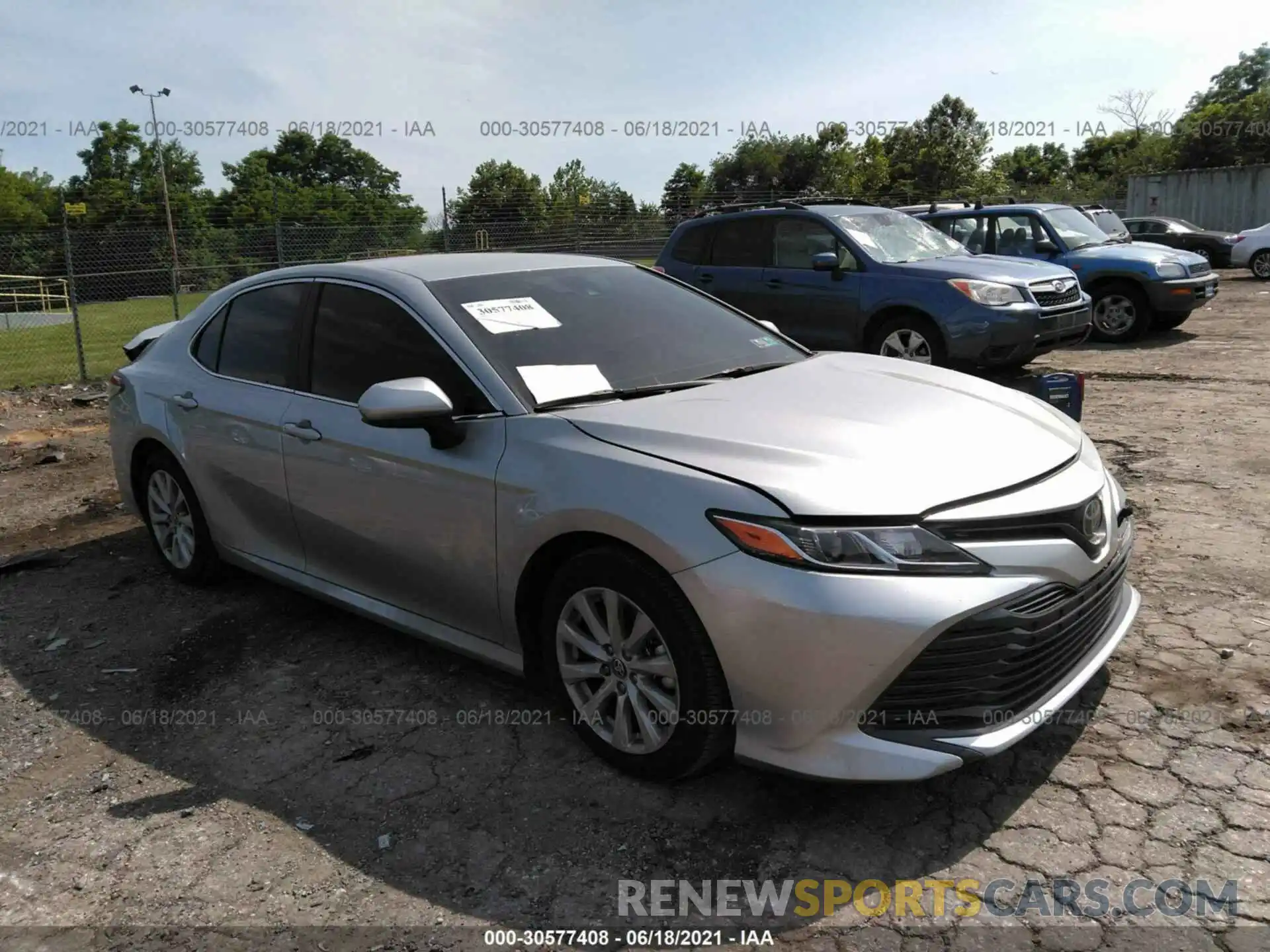 1 Photograph of a damaged car 4T1C11AK5LU508974 TOYOTA CAMRY 2020