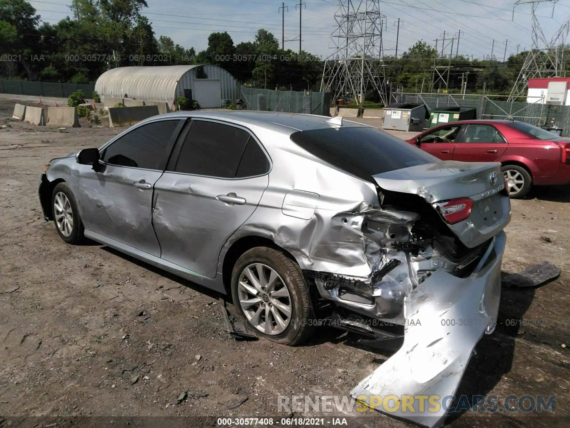 3 Photograph of a damaged car 4T1C11AK5LU508974 TOYOTA CAMRY 2020