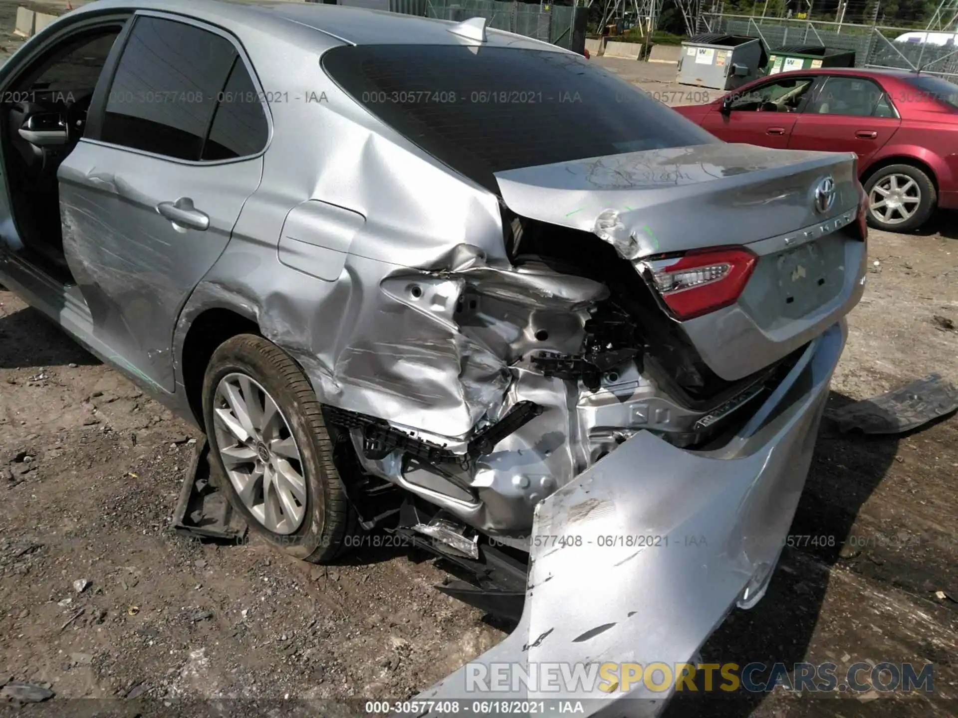 6 Photograph of a damaged car 4T1C11AK5LU508974 TOYOTA CAMRY 2020