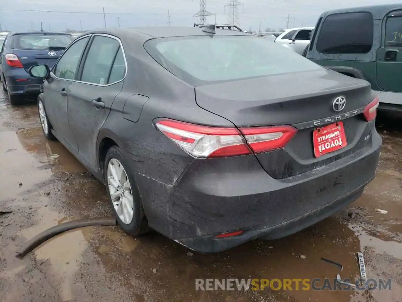 3 Photograph of a damaged car 4T1C11AK5LU883621 TOYOTA CAMRY 2020