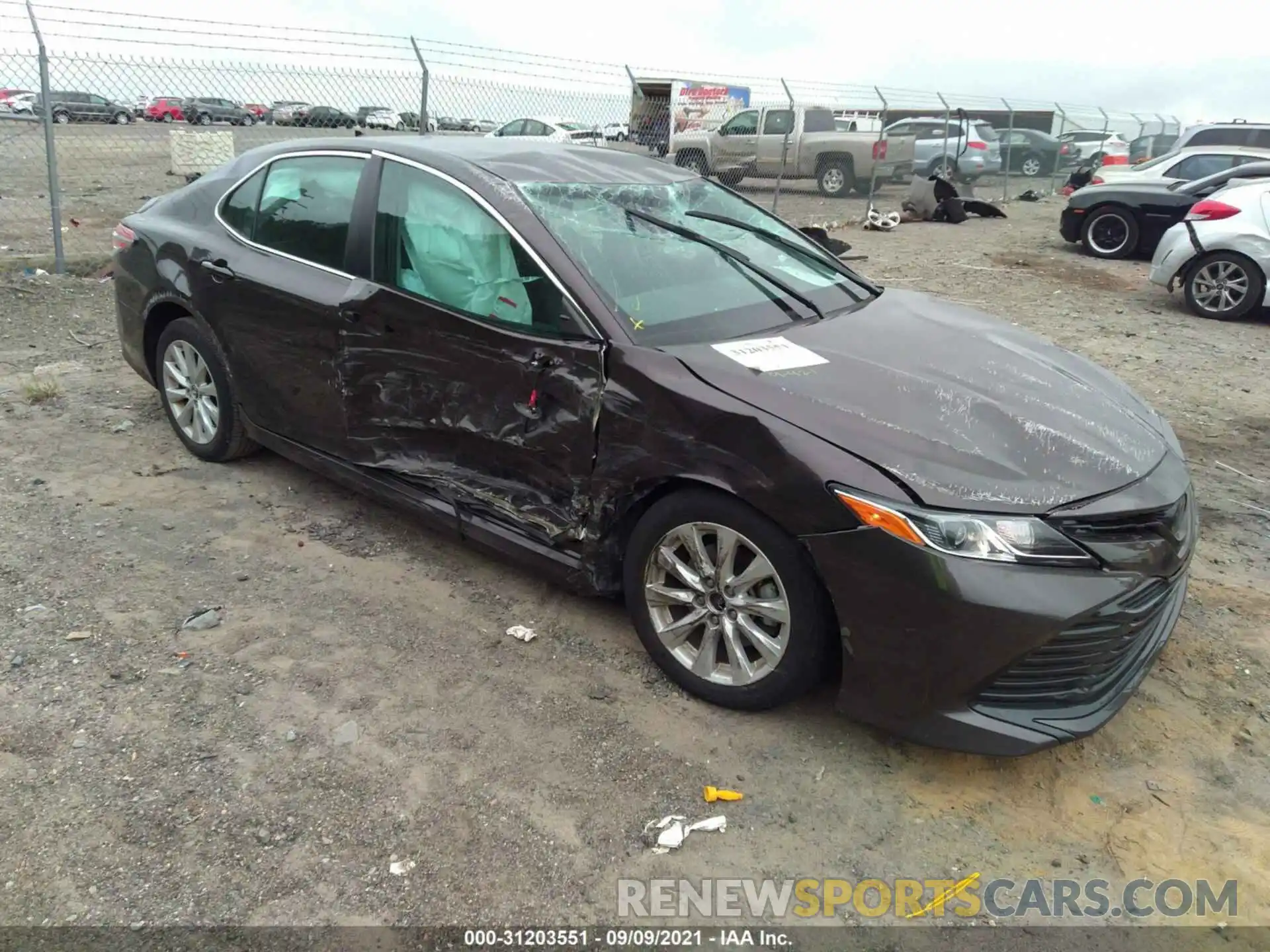 1 Photograph of a damaged car 4T1C11AK5LU893078 TOYOTA CAMRY 2020