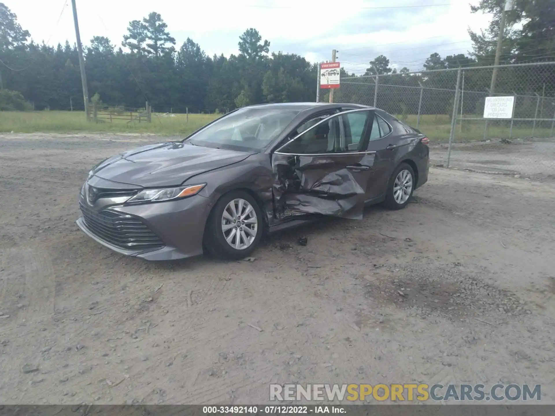 2 Photograph of a damaged car 4T1C11AK5LU896241 TOYOTA CAMRY 2020