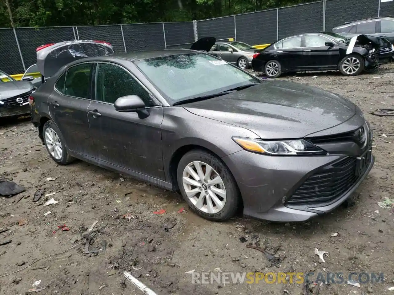 1 Photograph of a damaged car 4T1C11AK5LU897647 TOYOTA CAMRY 2020