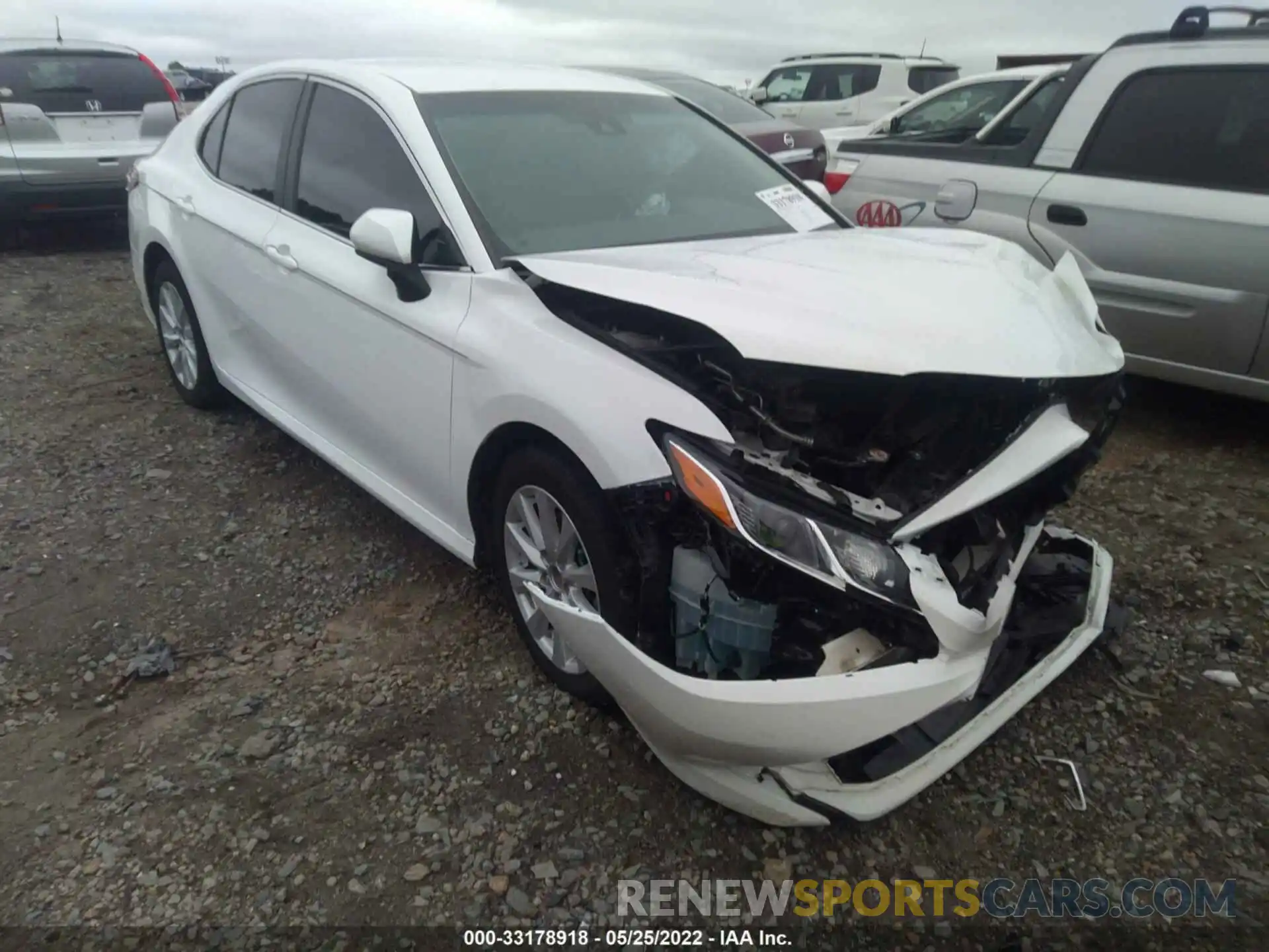 1 Photograph of a damaged car 4T1C11AK5LU898605 TOYOTA CAMRY 2020