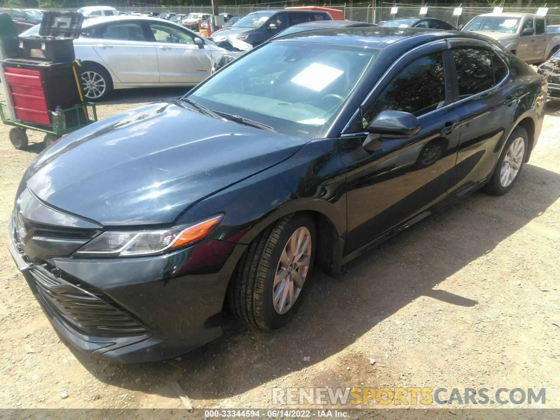 2 Photograph of a damaged car 4T1C11AK5LU908002 TOYOTA CAMRY 2020